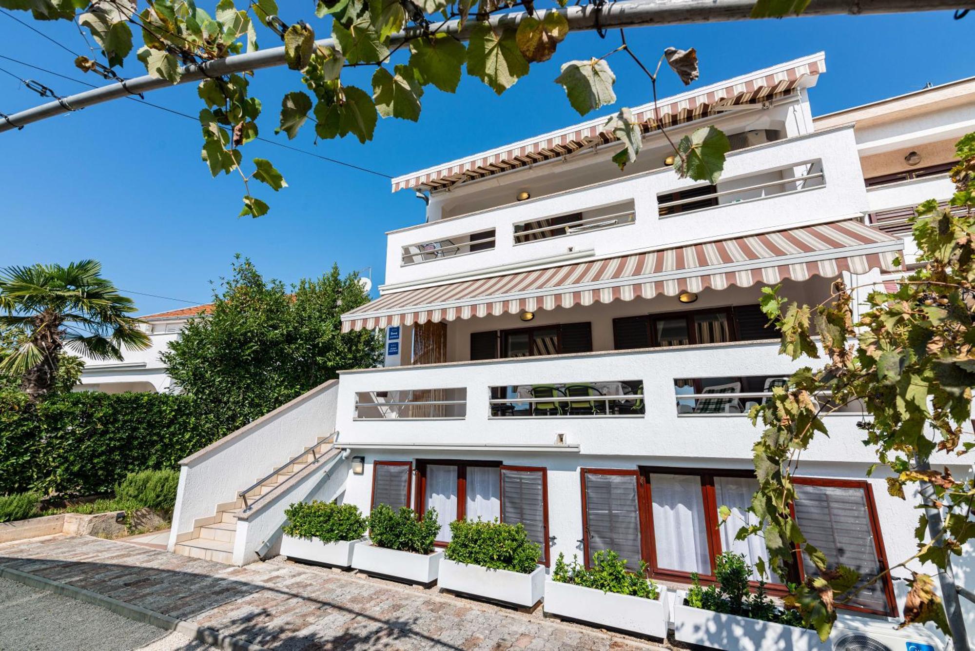 Apt Ana, Malinska, Vantacici, Island Krk Exterior photo